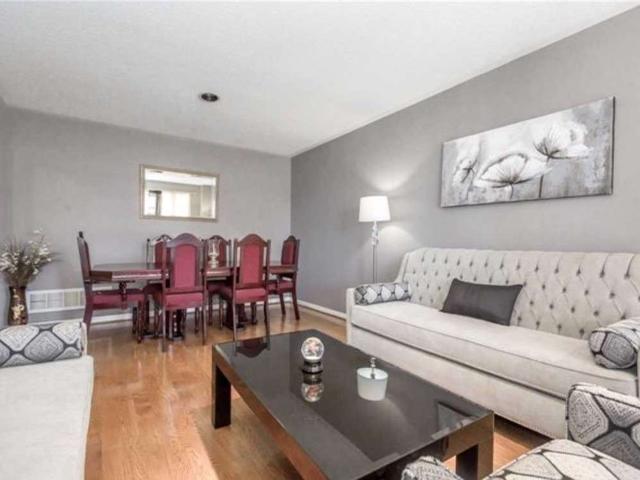 Upper - 78 Whitwell Dr