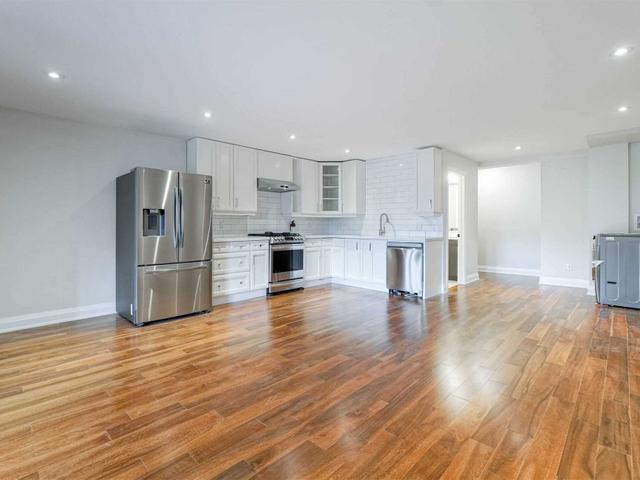 101 - 491 Parkside Dr