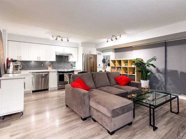 1501 - 155 Legion Rd N