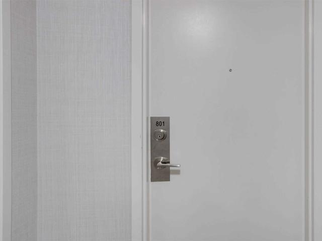 801 - 1410 Dupont St