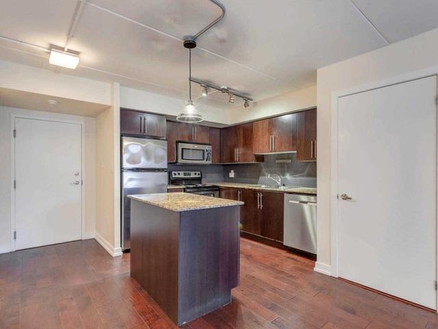 333 - 1100 Lansdowne Ave