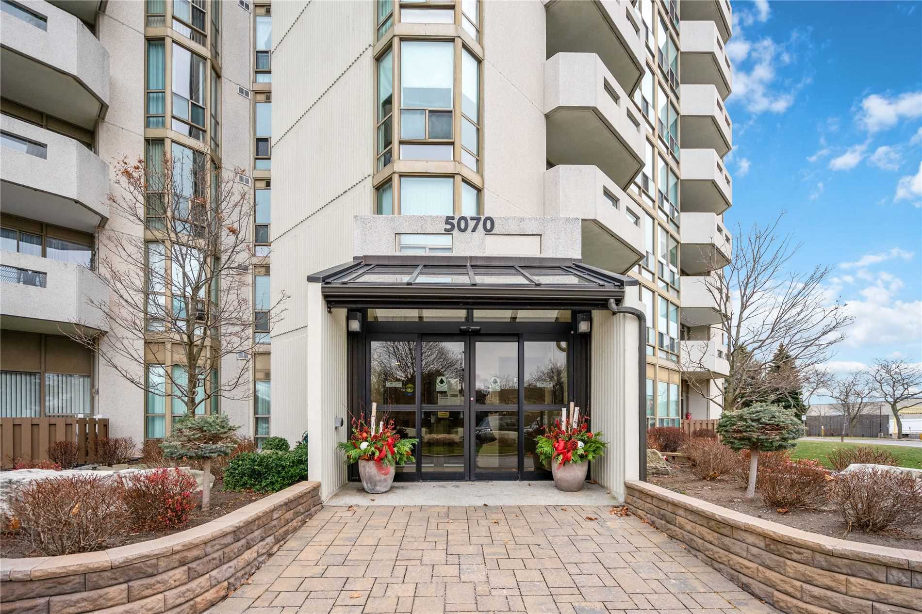 702 5070 Pinedale Ave, Burlington Sold Conditional, W5074401