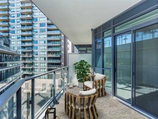 717 - 10 Park Lawn Rd