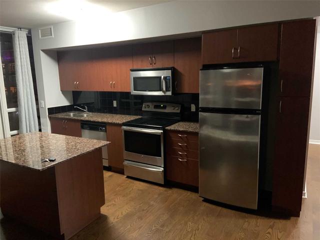 2104 - 2240 Lake Shore Blvd W