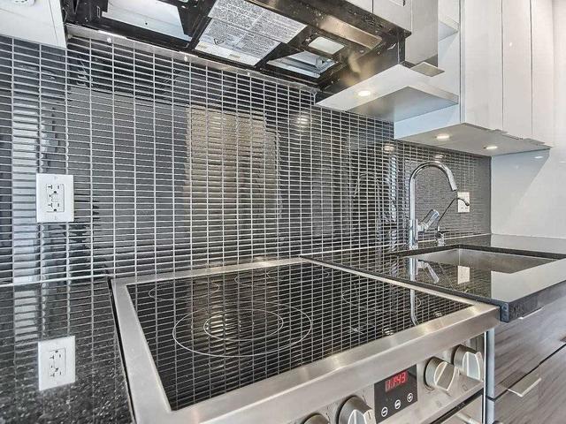 1707 - 33 Shore Breeze Dr