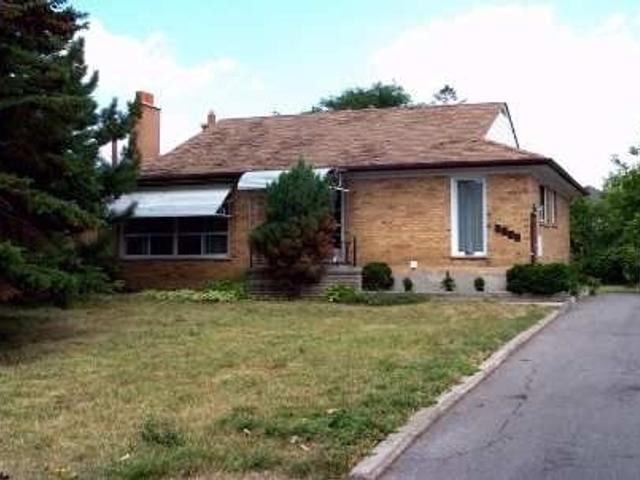 3429 Palgrave Rd
