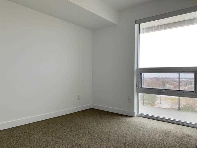 1012 - 160 Flemington Rd