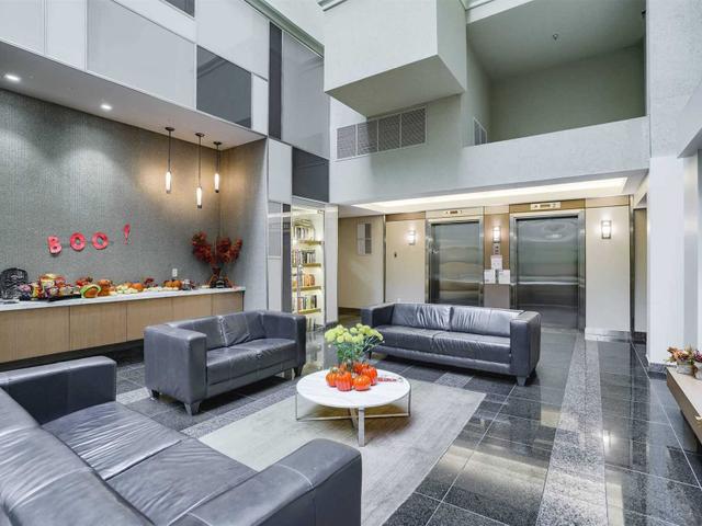 203 - 437 Roncesvalles Ave