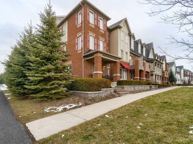 581 Gervais Terr