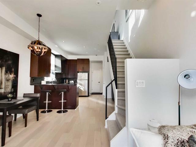 207 - 235 Medland St