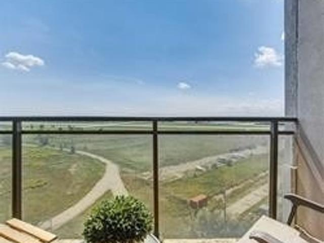 PH17 - 1070 Sheppard Ave W