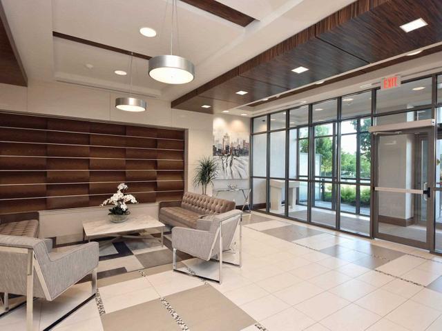 1902 - 339 Rathburn Rd W