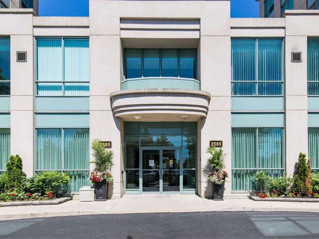 613 - 2565 Erin Centre  Blvd