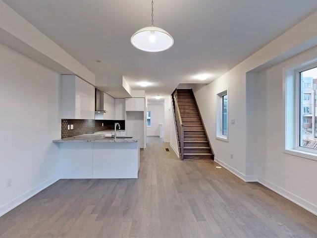 89 William Duncan Rd