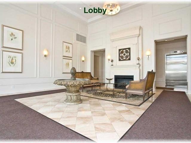 #1301 - 38 Fontenay Crt