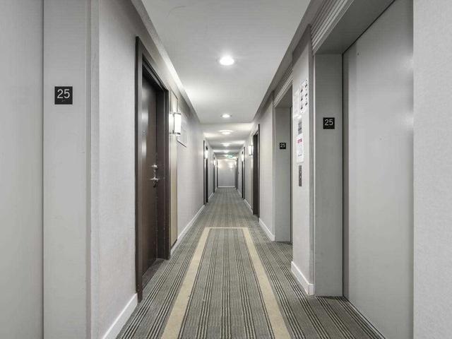 2501 - 155 Legion Rd N