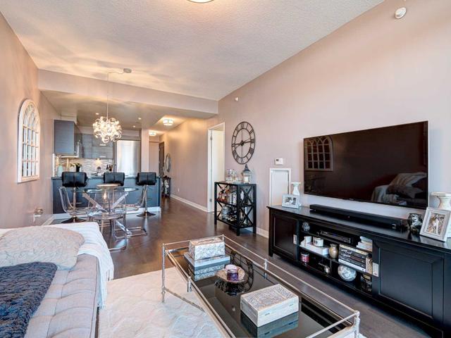 2115 - 88 Park Lawn Rd