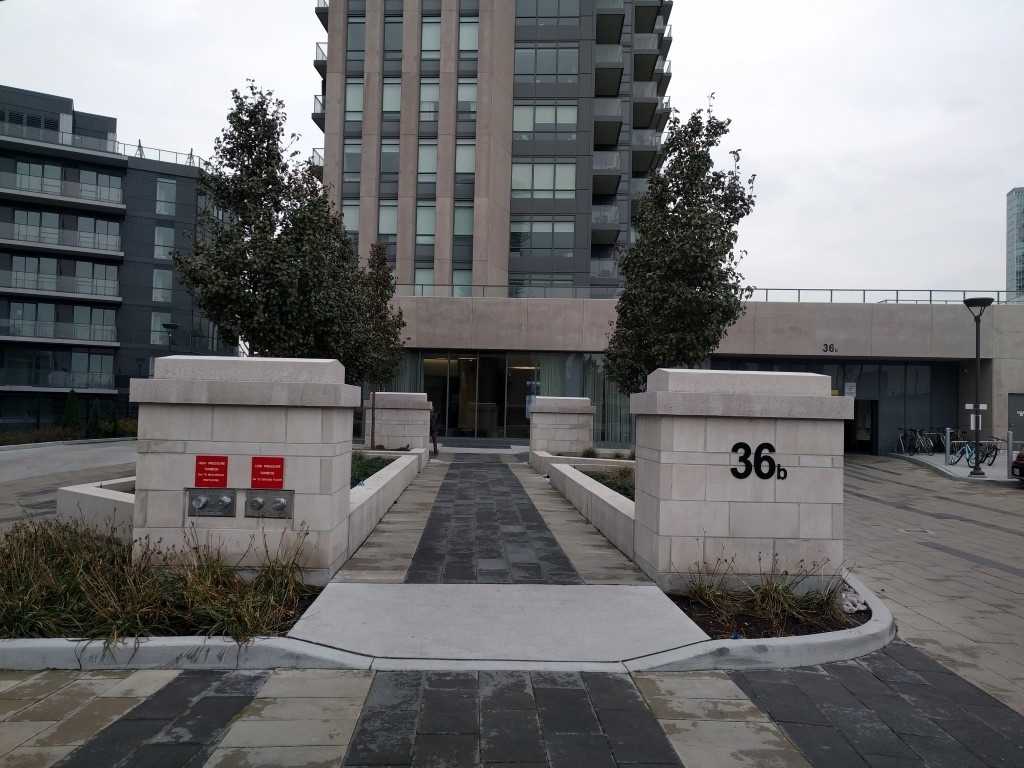 3504 36 Park Lawn Rd, Etobicoke