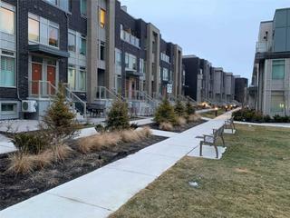 251 - 19 Applewood Lane
