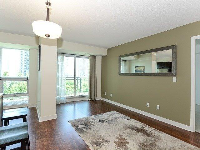 502 - 155 Legion Rd N