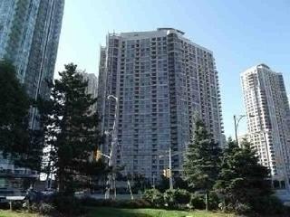 1528 - 3888 Duke Of York Blvd