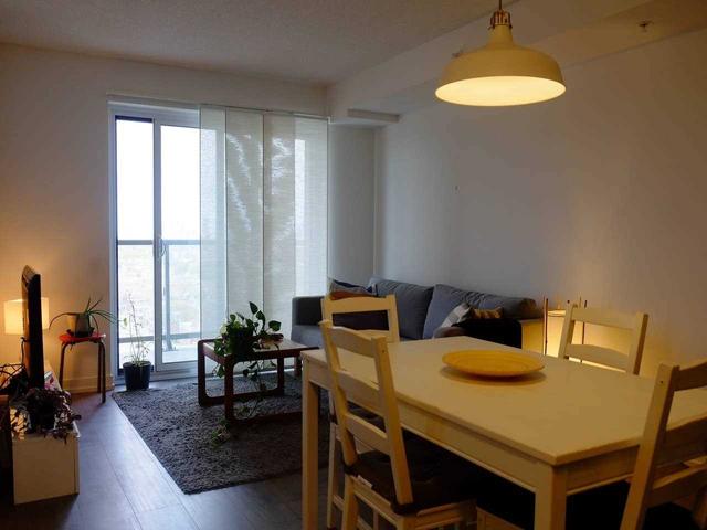 1601 - 1420 Dupont St