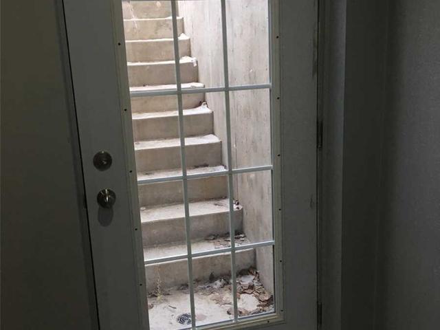 Bsmt - 14 Carmel Cres