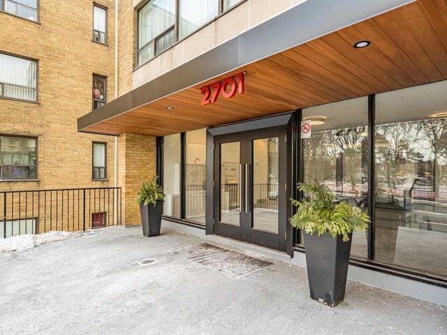 305 - 2701 Eglinton Ave W