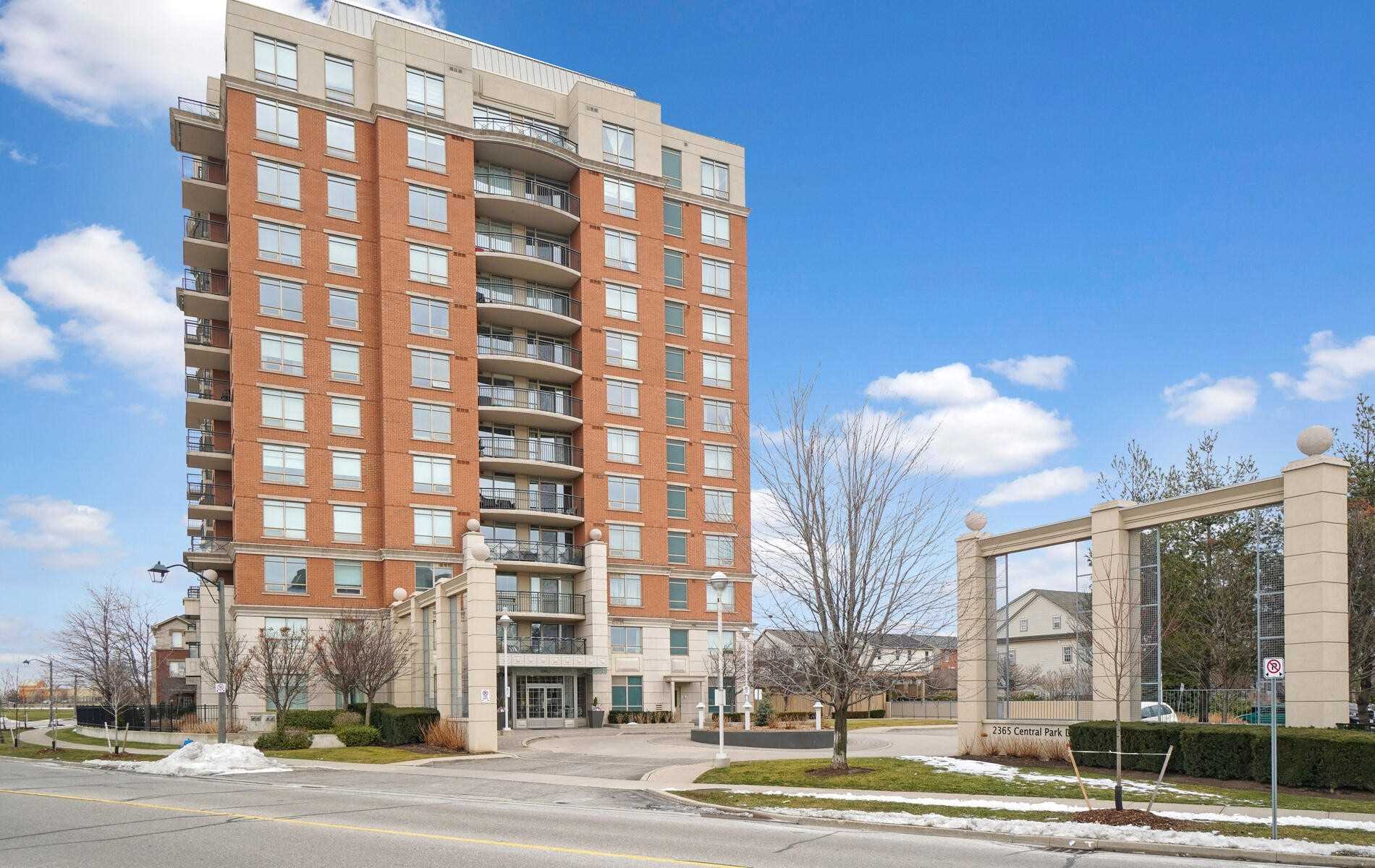 306 2365 Central Park Dr, Oakville Sold, W5103361 Condos.ca