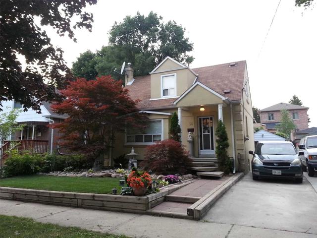 14 Patika Ave N