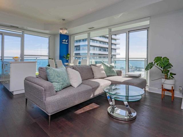 2810 - 33 Shore Breeze Dr