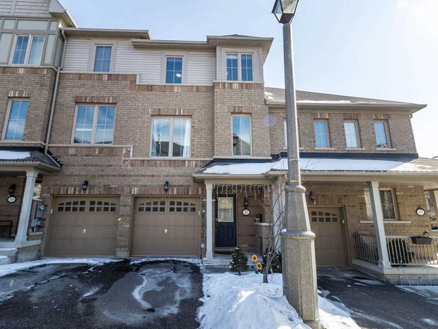 47 - 17 Cedar Lake Cres