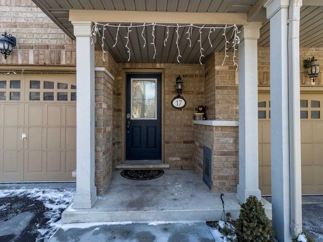 47 - 17 Cedar Lake Cres