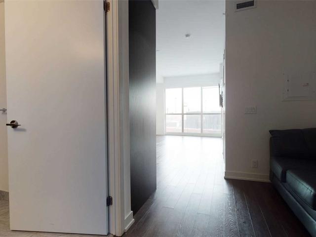 626 - 10 Parklawn Rd