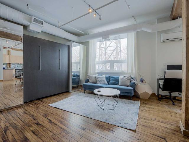 12 - 121 Prescott Ave