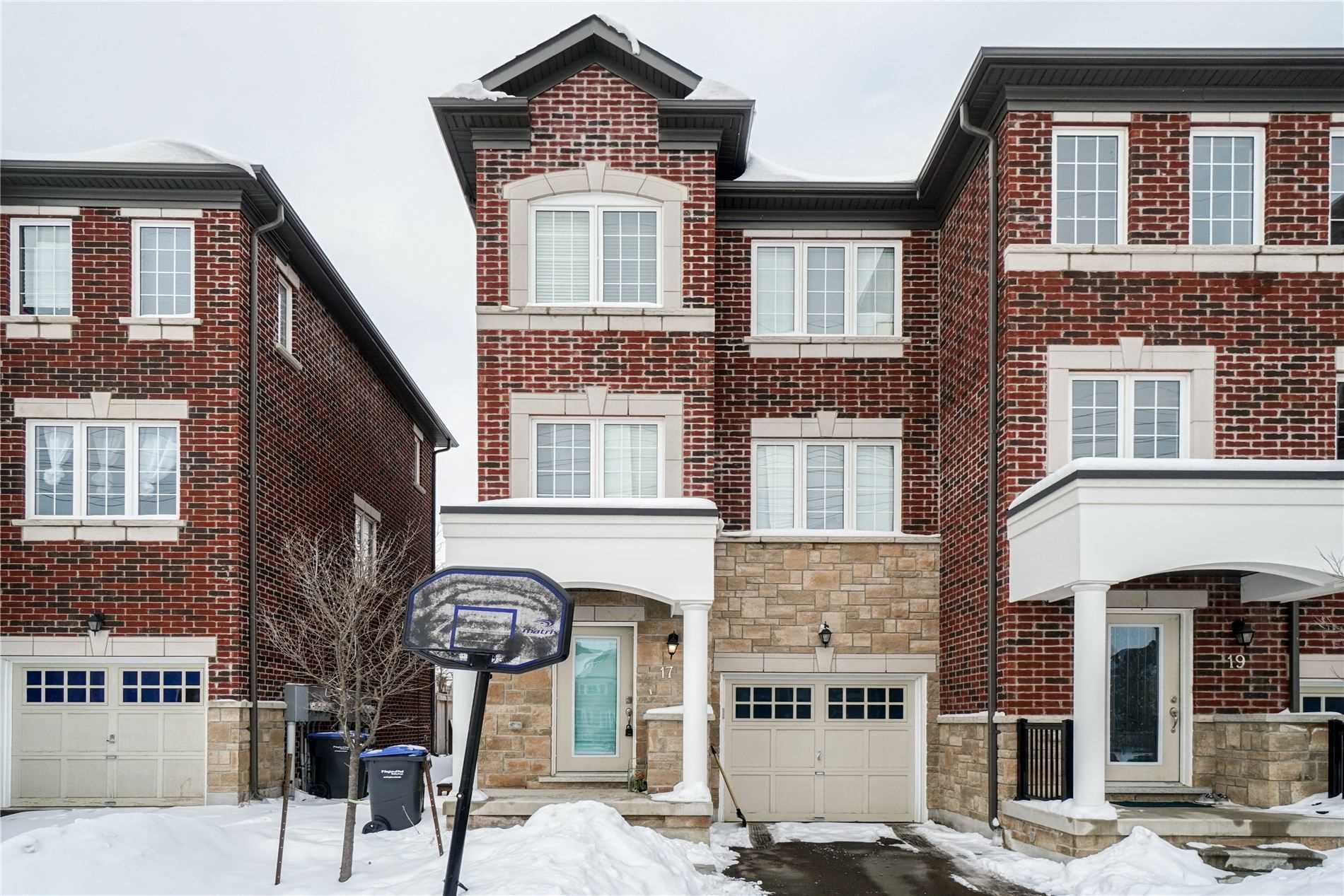 17 Autumnwood Ave, Brampton Terminated, W5122353 Condos.ca