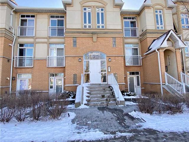 21 - 1947 Lawrence Ave W