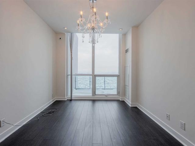 2804 - 3985 Grand Park Dr