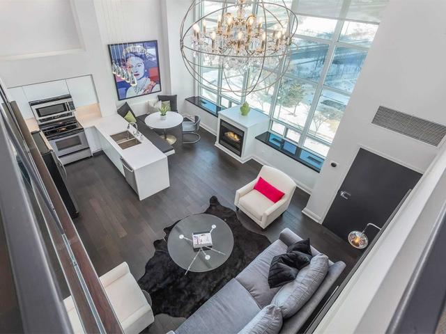 403 - 300 Manitoba St