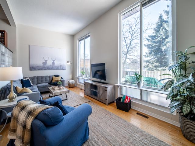 102 - 3395 Cliff Rd N