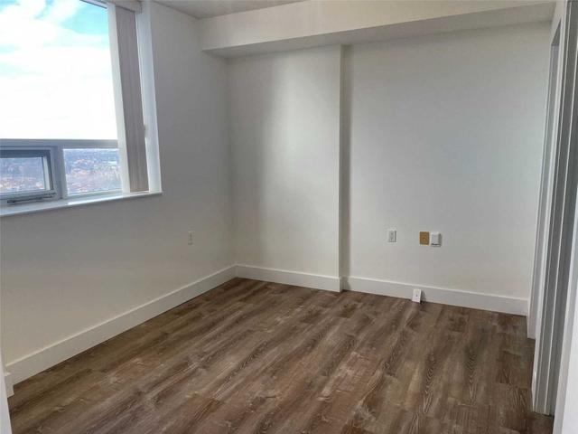 1309 - 200 Burnhamthorpe Rd E