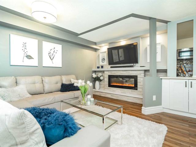 405 - 1580 Mississauga Valley Blvd