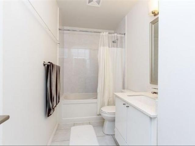 #111 - 75 Eglinton Ave W