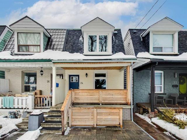 24 Hugo Ave