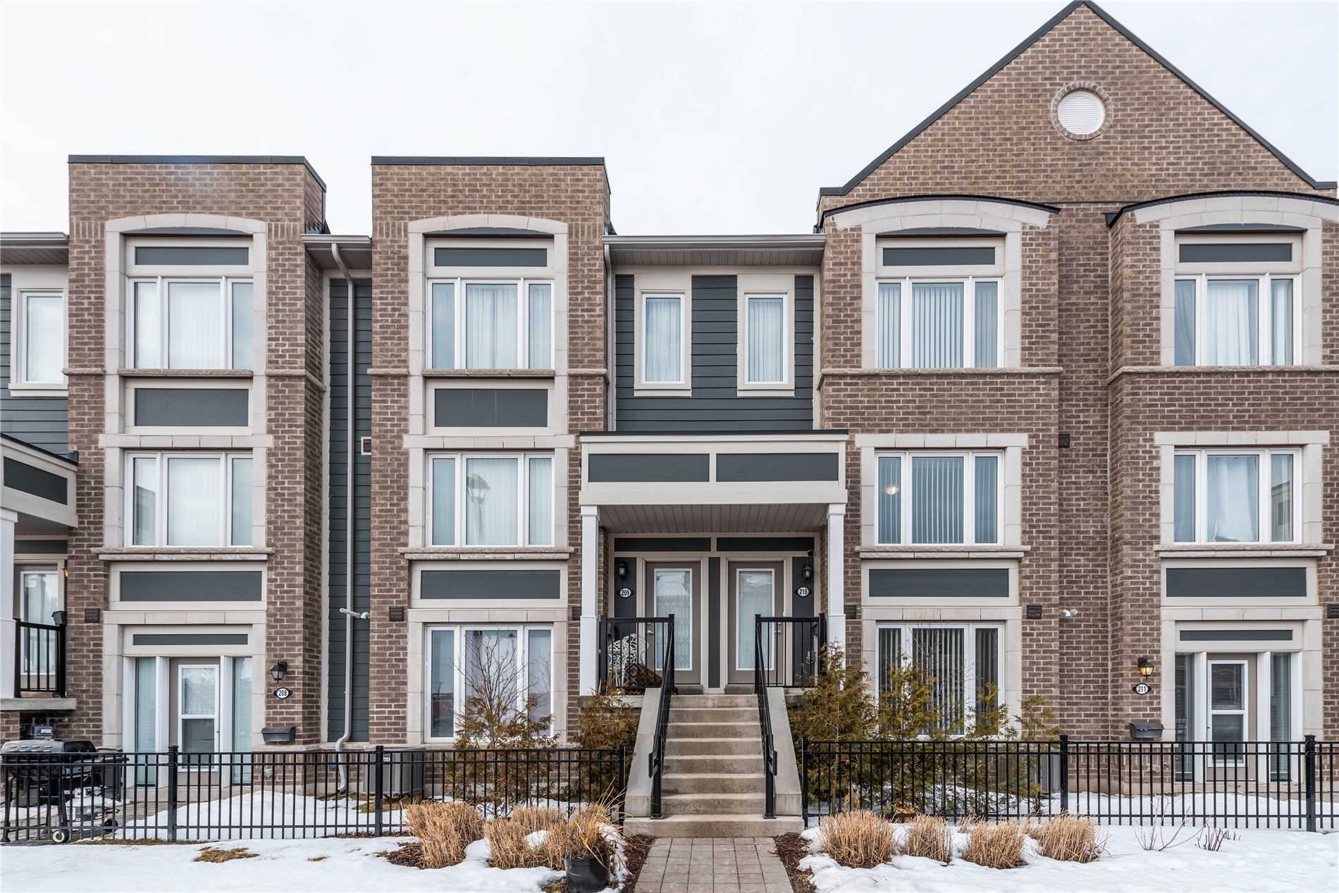 210 250 Sunny Meadow Blvd, Brampton Leased, W5127980 Condos.ca