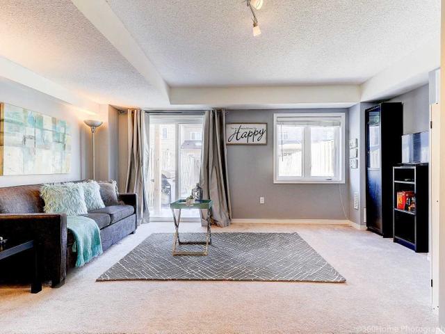 755 Candlestick Circ