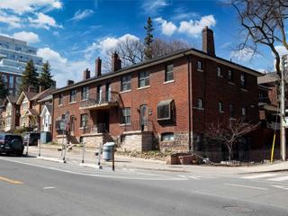 1780 Bloor St W