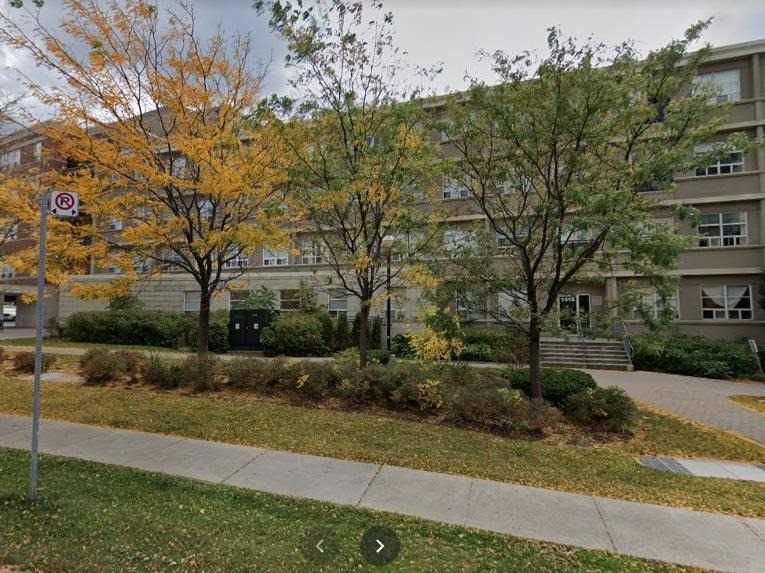 The Amesbury, North York Sold, W5156182 Condos.ca