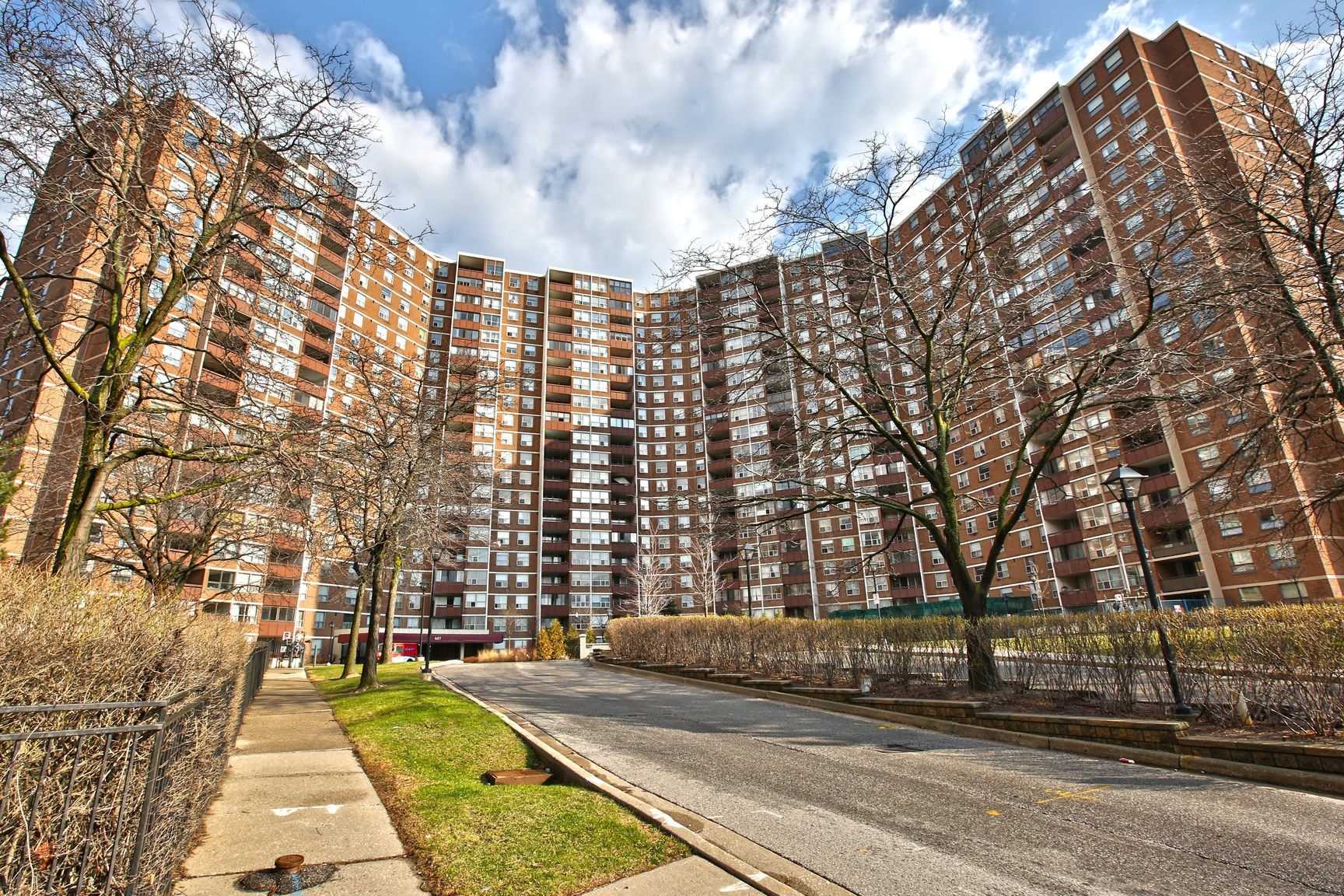 1807 627 The West Mall, Etobicoke Sold, W5164680 Condos.ca