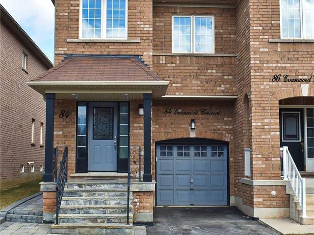 84 Evanwood Cres
